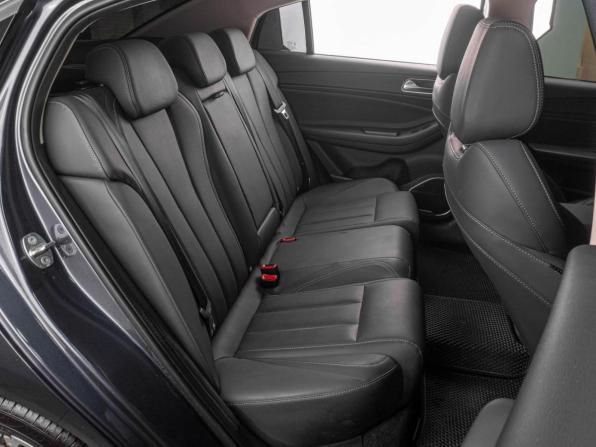 Omoda S5 с пробегом 2023 года, цена 1 465 000 рублей, 61916 км, седан, Автокод Объявления