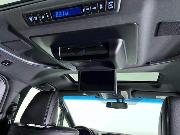 Toyota Alphard III с пробегом 2016 года, цена 3 350 000 рублей, 183410 км, минивэн, Автокод Объявления