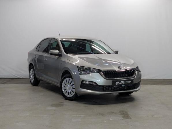 Skoda Rapid II с пробегом 2022 года, цена 1 775 000 рублей, 45272 км, лифтбек, Автокод Объявления