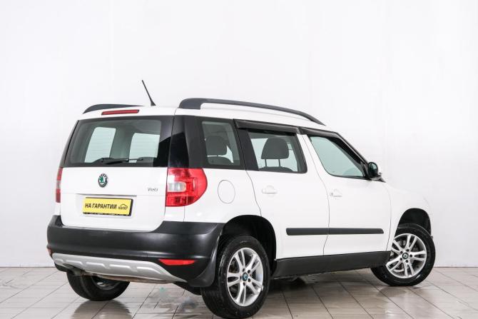 Skoda Yeti I с пробегом 2012 года, цена 769 000 рублей, 137246 км, внедорожник, Автокод Объявления