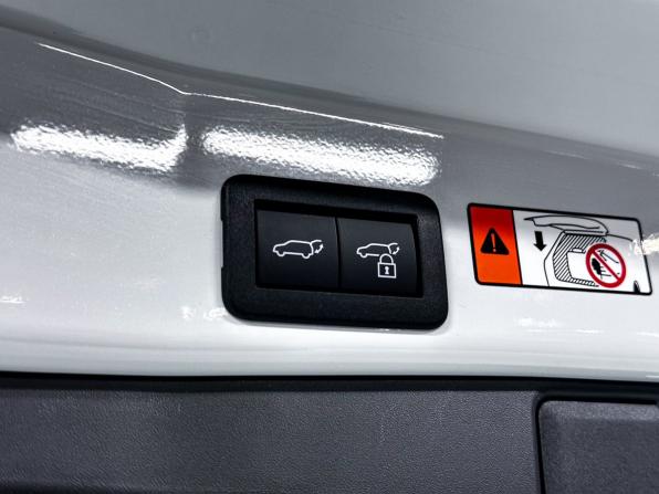 Toyota RAV4 VI (XA60) с пробегом 2025 года, цена 4 099 000 рублей, 15 км, внедорожник, Автокод Объявления