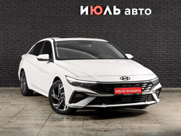 Hyundai Elantra VII (CN7) Рестайлинг с пробегом 2024 года, цена 3 140 000 рублей, 5919 км, седан, Автокод Объявления