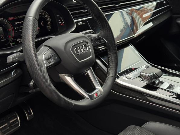 Audi Q8 I (4M) с пробегом 2022 года, цена 7 999 000 рублей, 25140 км, внедорожник, Автокод Объявления