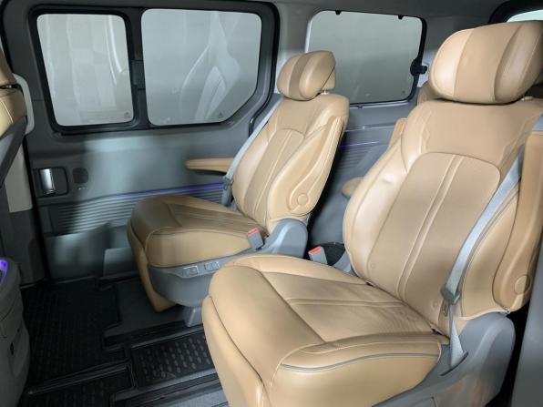 Hyundai Staria I с пробегом 2022 года, цена 4 450 000 рублей, 94521 км, минивэн, Автокод Объявления