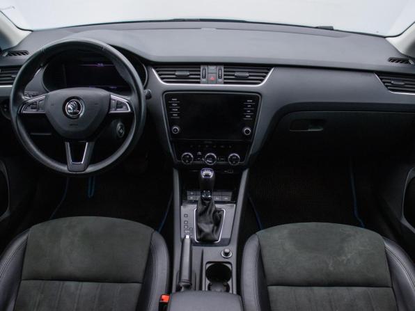 Skoda Octavia III (A7) Рестайлинг с пробегом 2019 года, цена 2 260 000 рублей, 110684 км, лифтбек, Автокод Объявления