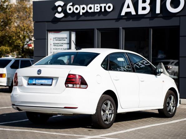 Volkswagen Polo V Рестайлинг с пробегом 2019 года, цена 1 166 000 рублей, 111512 км, седан, Автокод Объявления