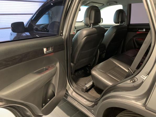 Kia Sorento II Рестайлинг с пробегом 2019 года, цена 1 979 000 рублей, 199231 км, внедорожник, Автокод Объявления