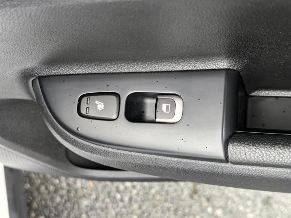 Kia Rio IV с пробегом 2018 года, цена 1 399 000 рублей, 126224 км, хэтчбек, Автокод Объявления