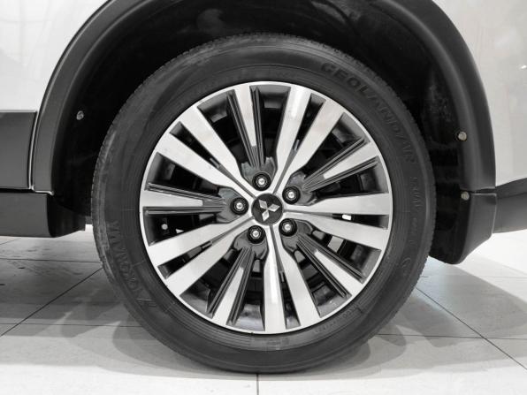 Mitsubishi Outlander III Рестайлинг 3 с пробегом 2021 года, цена 2 372 000 рублей, 58000 км, внедорожник, Автокод Объявления