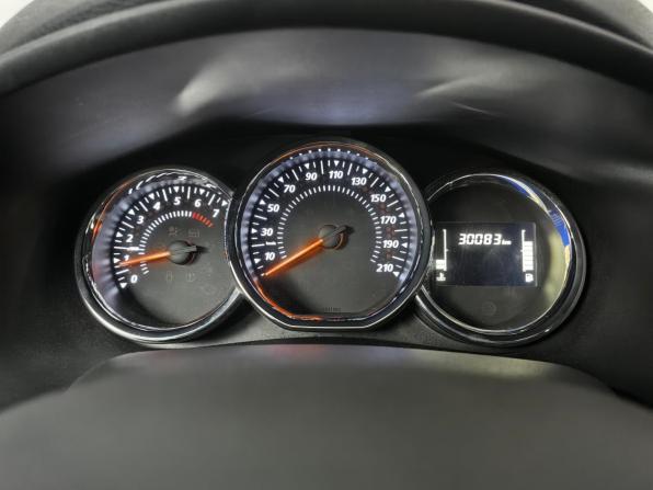 Renault Logan II Рестайлинг с пробегом 2019 года, цена 1 275 000 рублей, 30000 км, седан, Автокод Объявления