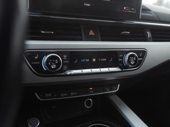 Audi A4 allroad V (B9) Рестайлинг с пробегом 2020 года, цена 3 148 000 рублей, 139279 км, универсал, Автокод Объявления