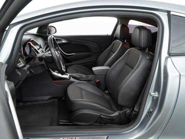 Opel Astra J Рестайлинг с пробегом 2012 года, цена 1 063 444 рубля, 98081 км, хэтчбек, Автокод Объявления