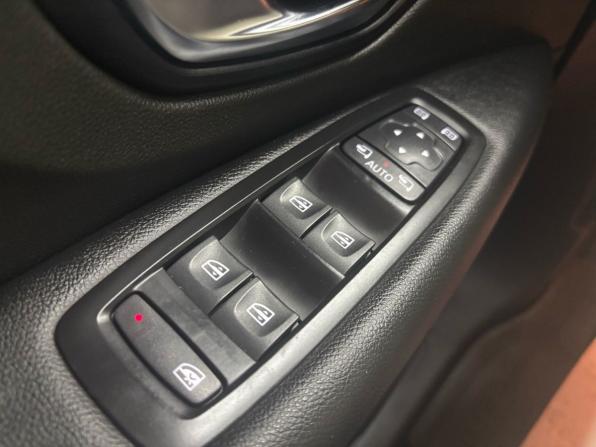 Renault Scenic IV с пробегом 2017 года, цена 1 499 000 рублей, 177000 км, компактвэн, Автокод Объявления