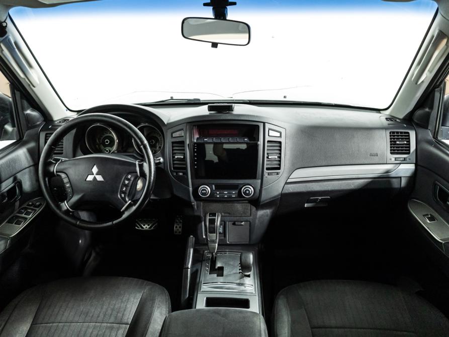 Mitsubishi Pajero IV Рестайлинг 1 Санкт-Петербург  - изображение 13