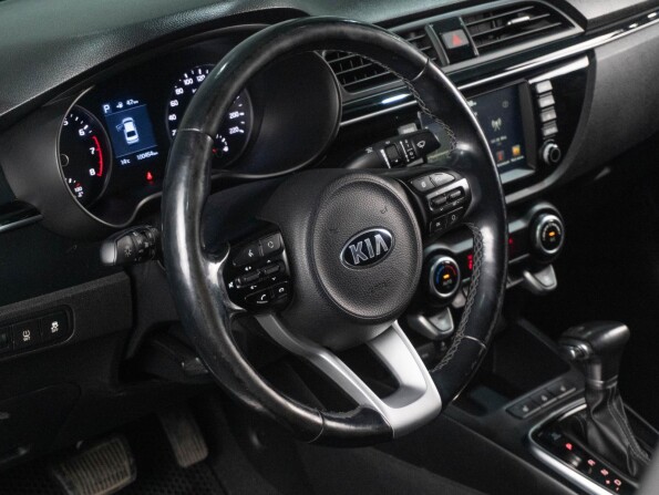 Kia Rio IV с пробегом 2018 года, цена 1 629 000 рублей, 100454 км, седан, Автокод Объявления
