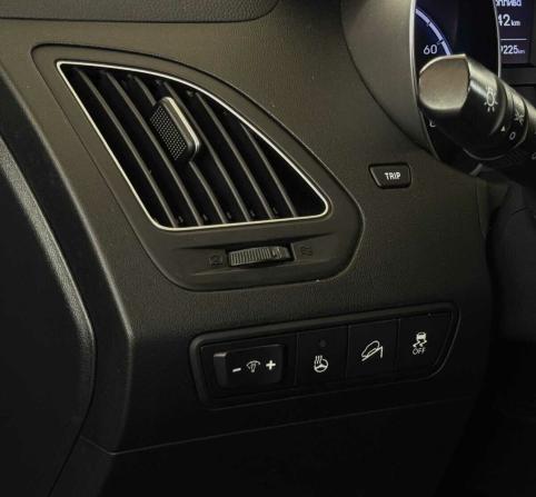 Hyundai ix35 I Рестайлинг с пробегом 2013 года, цена 1 385 000 рублей, 139224 км, внедорожник, Автокод Объявления