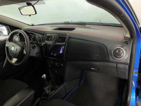 Renault Sandero II с пробегом 2015 года, цена 530 000 рублей, 278377 км, хэтчбек, Автокод Объявления