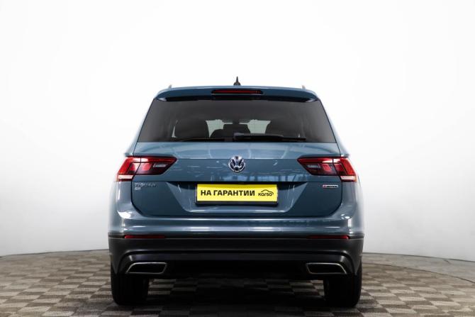 Volkswagen Tiguan II с пробегом 2019 года, цена 2 489 000 рублей, 81000 км, внедорожник, Автокод Объявления
