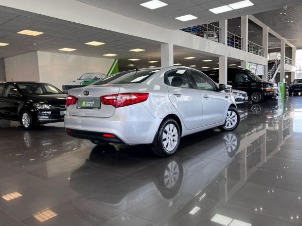 Kia Rio III с пробегом 2015 года, цена 1 045 000 рублей, 121754 км, седан, Автокод Объявления