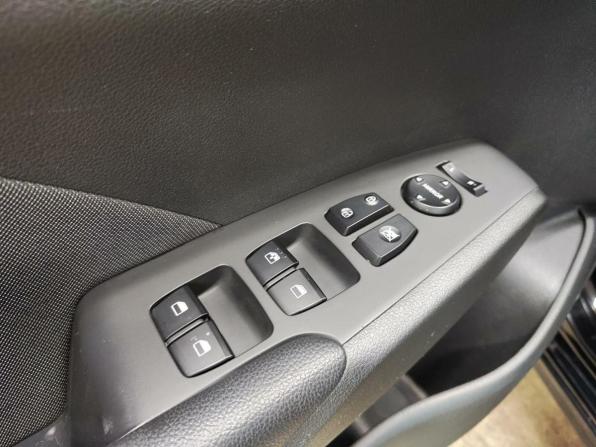Hyundai Solaris II с пробегом 2017 года, цена 1 204 320 рублей, 106009 км, седан, Автокод Объявления