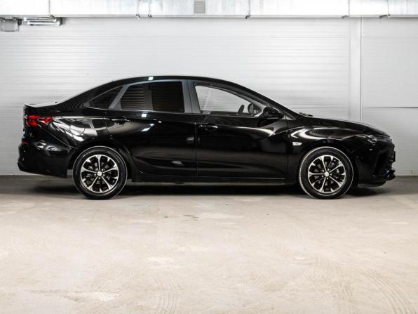 Chevrolet Monza II Рестайлинг с пробегом 2024 года, цена 1 768 000 рублей, 52979 км, седан, Автокод Объявления