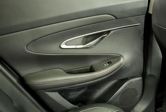 Changan UNI-T I с пробегом 2023 года, цена 2 299 000 рублей, 59364 км, внедорожник, Автокод Объявления