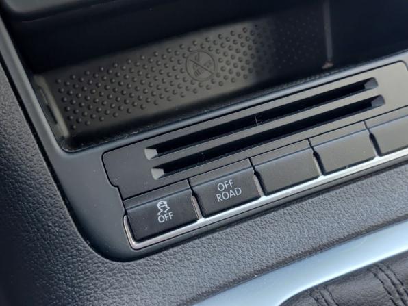 Volkswagen Tiguan I Рестайлинг с пробегом 2012 года, цена 1 404 000 рублей, 186767 км, внедорожник, Автокод Объявления