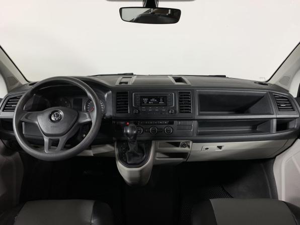 Volkswagen Caravelle T6 с пробегом 2018 года, цена 2 889 000 рублей, 212061 км, минивэн, Автокод Объявления