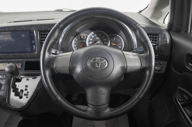 Toyota Wish I Рестайлинг с пробегом 2008 года, цена 899 000 рублей, 160000 км, компактвэн, Автокод Объявления