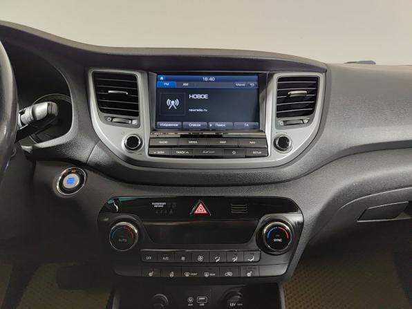 Hyundai Tucson III с пробегом 2018 года, цена 1 800 000 рублей, 199203 км, внедорожник, Автокод Объявления