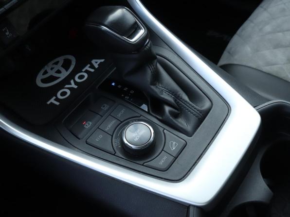 Toyota RAV4 V (XA50) с пробегом 2022 года, цена 3 650 000 рублей, 71929 км, внедорожник, Автокод Объявления