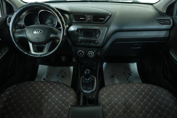 Kia Rio III с пробегом 2013 года, цена 599 000 рублей, 230000 км, седан, Автокод Объявления
