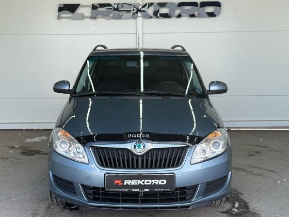 Skoda Fabia II Рестайлинг с пробегом 2010 года, цена 499 000 рублей, 202000 км, универсал, Автокод Объявления
