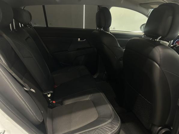 Kia Sportage III с пробегом 2013 года, цена 1 005 000 рублей, 248000 км, внедорожник, Автокод Объявления