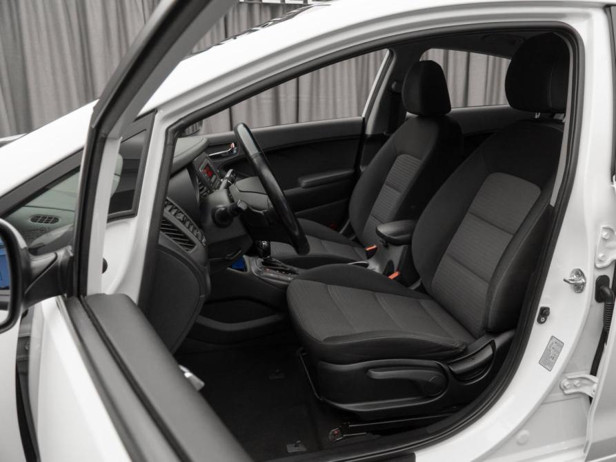 Kia Cerato III Москва  - изображение 9
