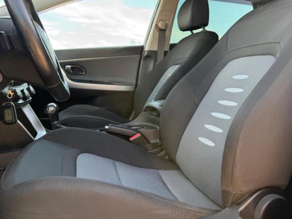 Kia Ceed II с пробегом 2015 года, цена 1 310 000 рублей, 175783 км, хэтчбек, Автокод Объявления