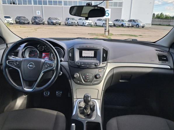 Opel Insignia I Рестайлинг с пробегом 2014 года, цена 1 130 000 рублей, 82703 км, седан, Автокод Объявления
