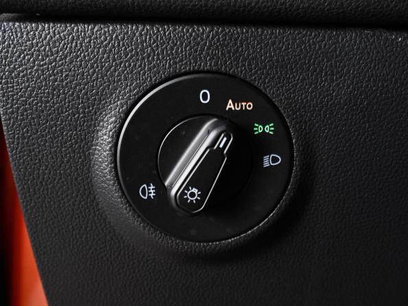Volkswagen Taos I с пробегом 2022 года, цена 2 889 000 рублей, 24362 км, внедорожник, Автокод Объявления