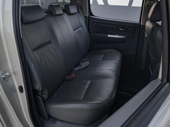 Toyota Hilux VII Рестайлинг с пробегом 2013 года, цена 3 170 000 рублей, 128580 км, offers.body_type.unknown, Автокод Объявления