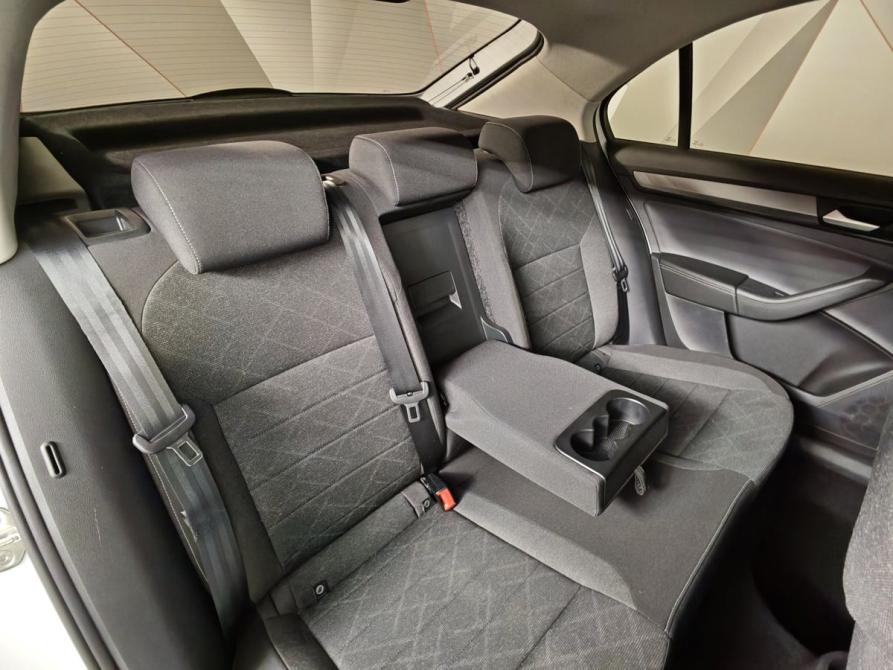 Volkswagen Polo VI Москва  - изображение 17