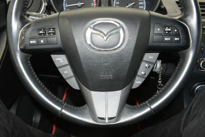 Mazda 3 II (BL) Рестайлинг с пробегом 2012 года, цена 899 000 рублей, 173000 км, седан, Автокод Объявления