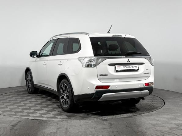 Mitsubishi Outlander III Рестайлинг с пробегом 2014 года, цена 1 370 000 рублей, 131615 км, внедорожник, Автокод Объявления