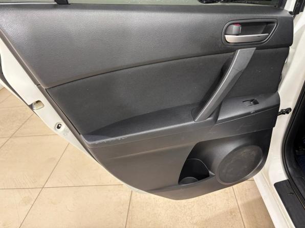 Mazda 3 II (BL) Рестайлинг с пробегом 2011 года, цена 850 000 рублей, 167060 км, седан, Автокод Объявления