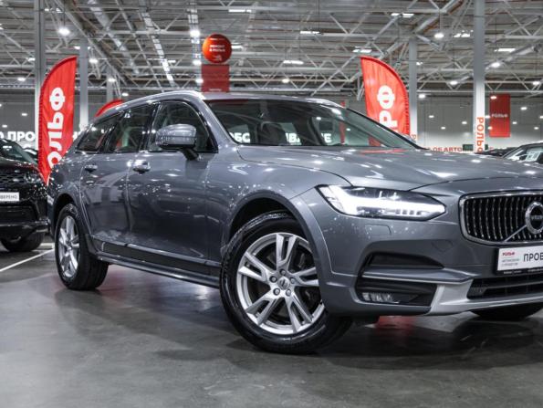 Volvo V90 Cross Country I с пробегом 2019 года, цена 2 960 100 рублей, 218251 км, универсал, Автокод Объявления