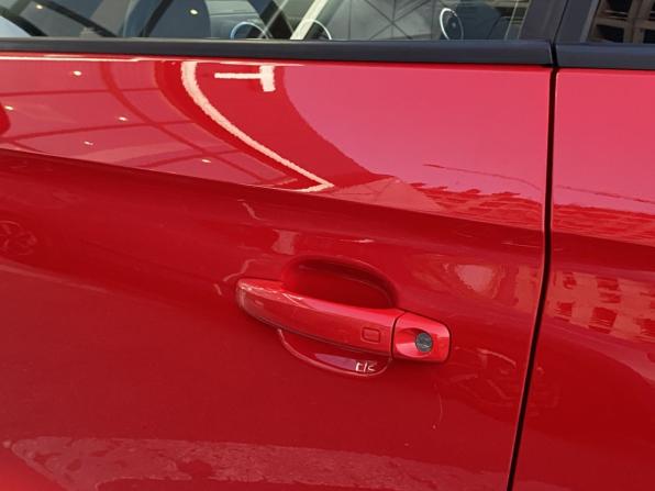 Audi A1 I (8X) с пробегом 2012 года, цена 1 039 000 рублей, 100708 км, хэтчбек, Автокод Объявления