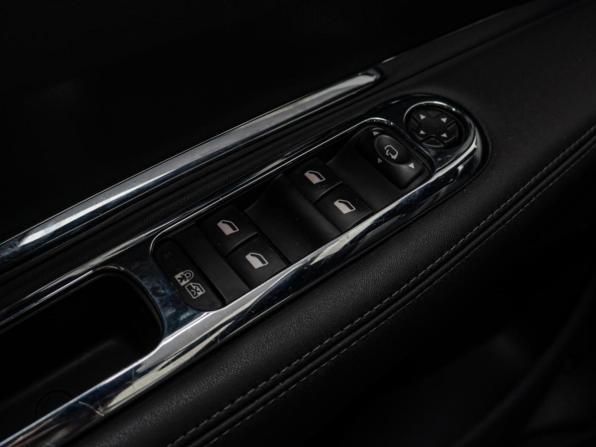 Peugeot 3008 I Рестайлинг с пробегом 2014 года, цена 1 030 000 рублей, 95968 км, внедорожник, Автокод Объявления