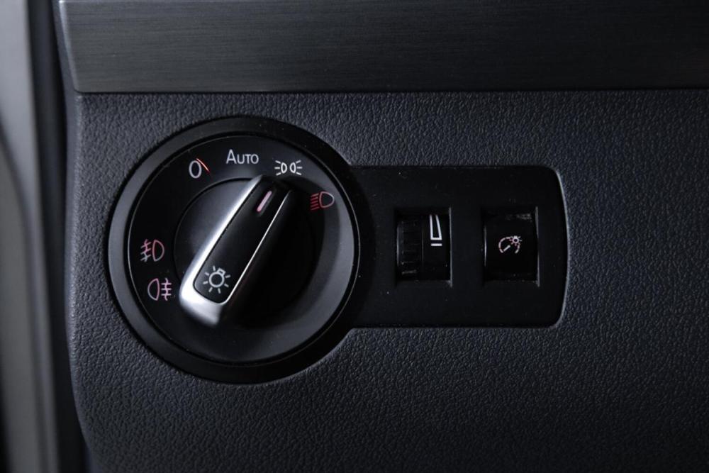 Volkswagen Touran I Рестайлинг 2 Тюмень  - изображение 21
