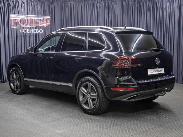 Volkswagen Touareg II с пробегом 2011 года, цена 1 549 000 рублей, 378015 км, внедорожник, Автокод Объявления