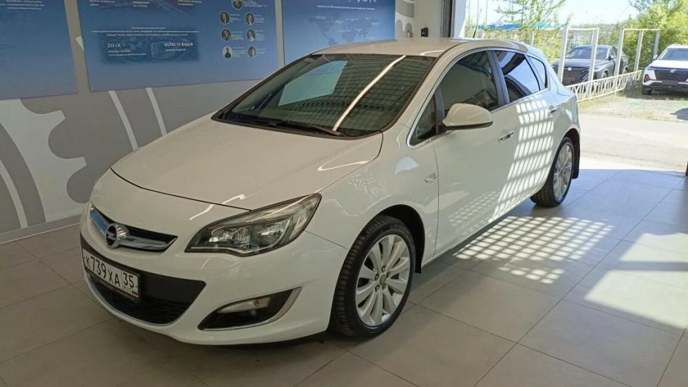 Opel Astra J Рестайлинг Вологда  - изображение 5