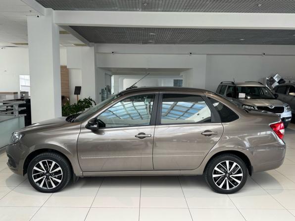 Lada (ВАЗ) Granta I Рестайлинг с пробегом 2024 года, цена 895 000 рублей, 30358 км, седан, Автокод Объявления